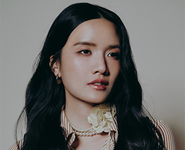 ‘แพง เอมปวีณ์’ กับความเศร้าครั้งใหม่ในเพลง  ‘แล้วเธอจะกลับมาหรือเปล่า’ คำถามเจ็บปวดทั้งที่รู้คำตอบ